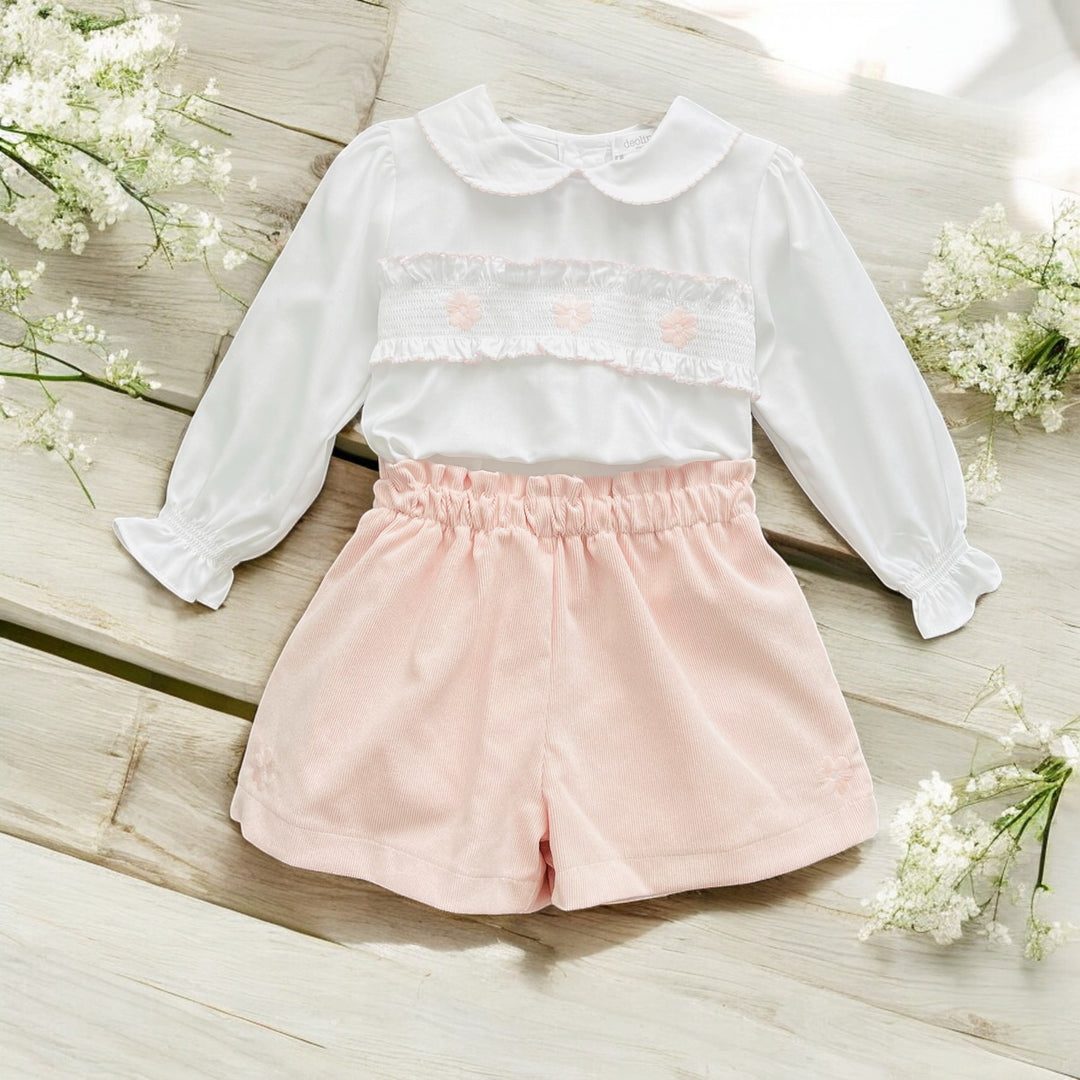 Deolinda White Blouse & Pink Shorts