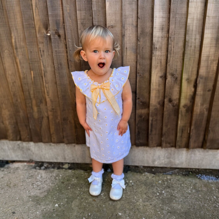 White & Yellow Daisy Dress