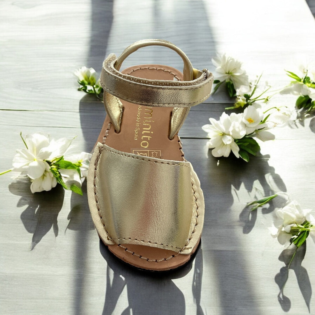 Caminito Gold Leather Spanish Sandal