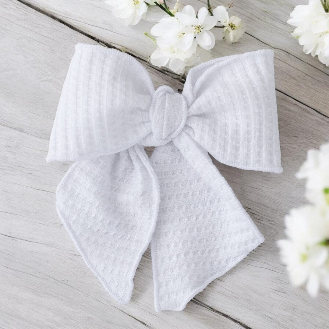 Calamaro White Bow Hair Slide