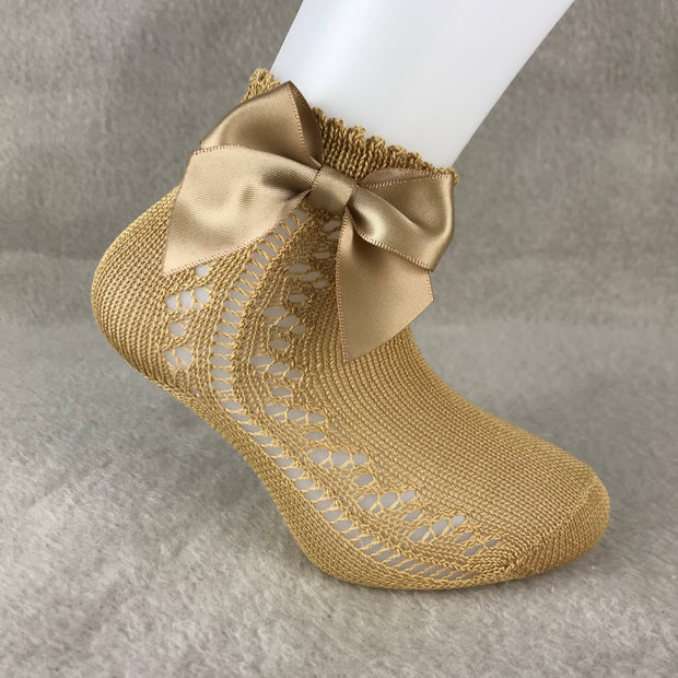 Camel Ankle High Open Weave Spanish Bow Socks