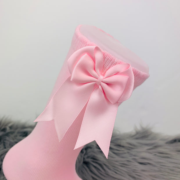 Baby Pink Knee High Double Side Bow Spanish Socks Close